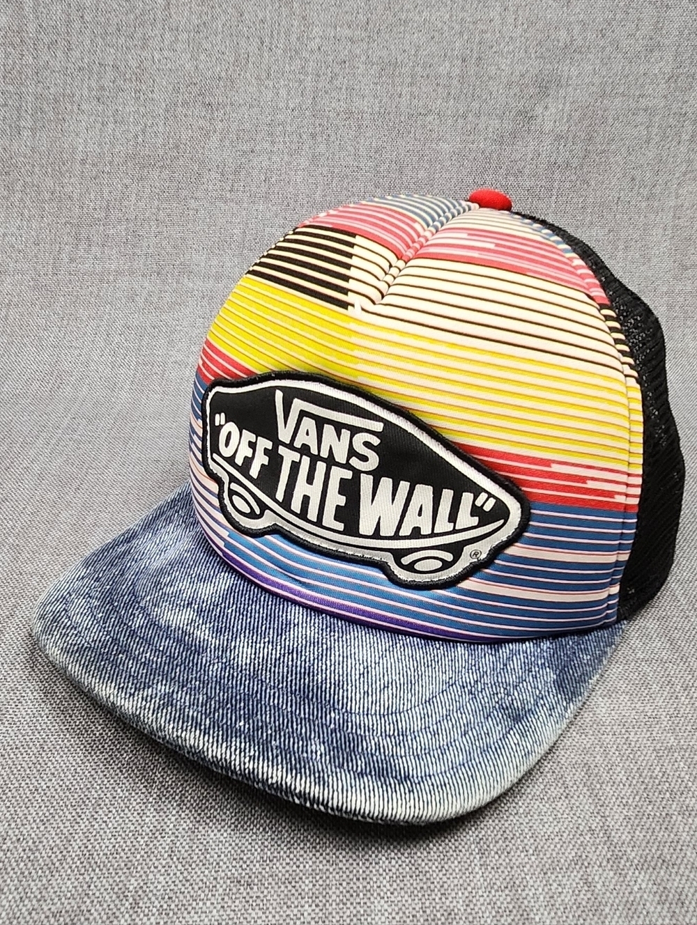 VANS Off The Wall Multi-Colored Snapback Adjustable Trucker Hat.